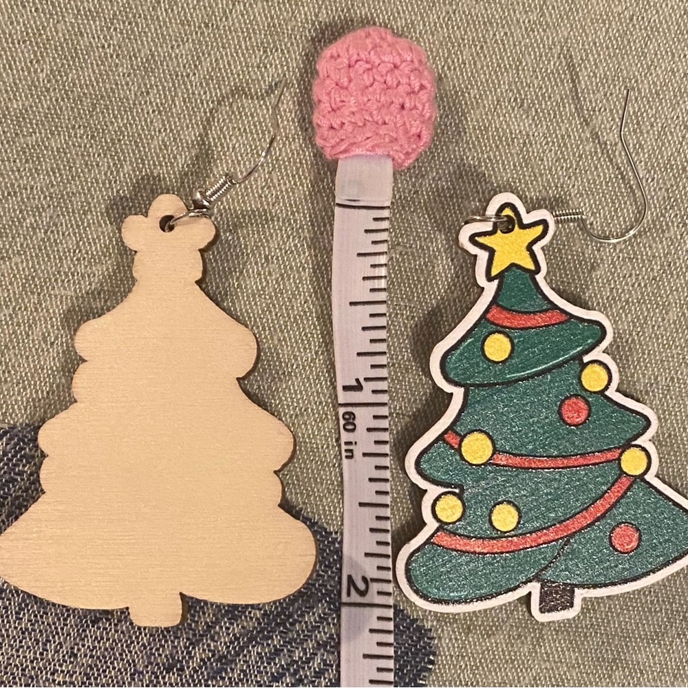 Festive Wooden Christmas Tree Earrings - Picture 3 of 3